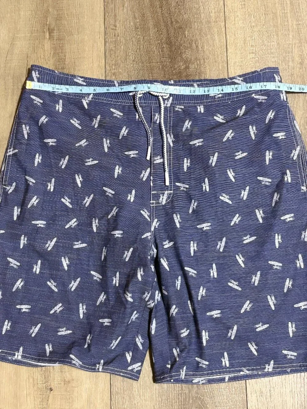 Johnnie-O Swim Board Shorts Men's XL